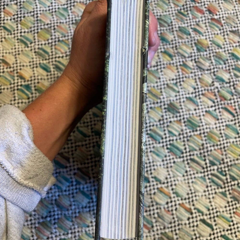 Cabin Porn hardcover book by Zach Klein / Steven Leckart - Picture 6 of 14